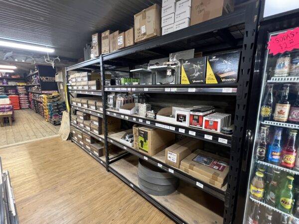 Texas Feed Stop Mont Belvieu TX Baytown Dayton Liberty Hunting Supplies Supply Deer Stand Blind