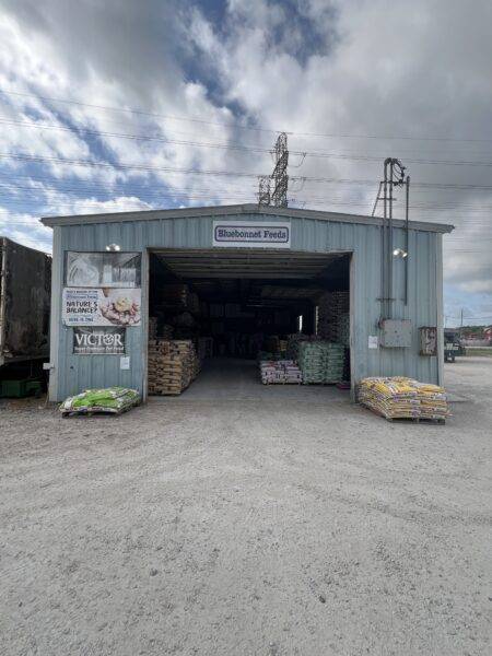 Vertical Texas Feed Stop Farm Ranch Store Mont Belvieu Texas Show Animal Cattle Propane Deer Stand Hunting Supplies
