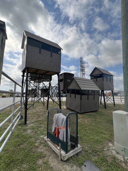Vertical Texas Feed Stop Farm Ranch Store Mont Belvieu Texas Show Animal Cattle Propane Deer Stand Hunting Supplies